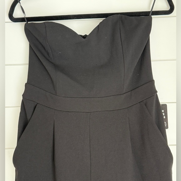 NWT-Express, Black Strapless~ Corset Jumpsuit, Size 8 - Picture 12 of 15